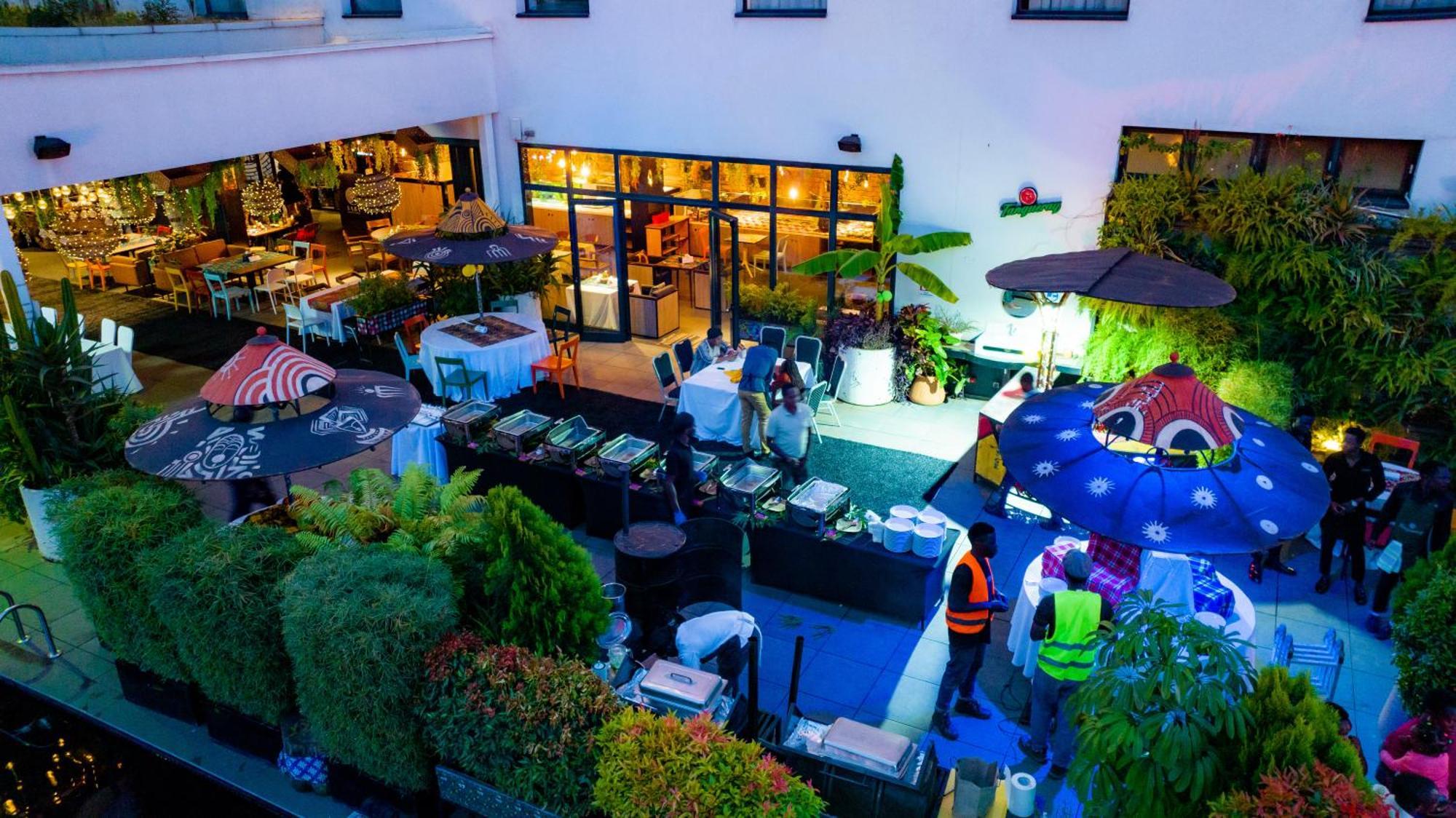 Onomo Hotel Kampala Exterior foto